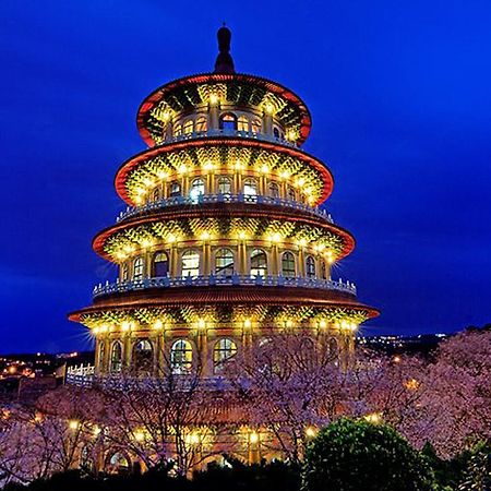 Asia Pacific Hotel Тамсуи Экстерьер фото