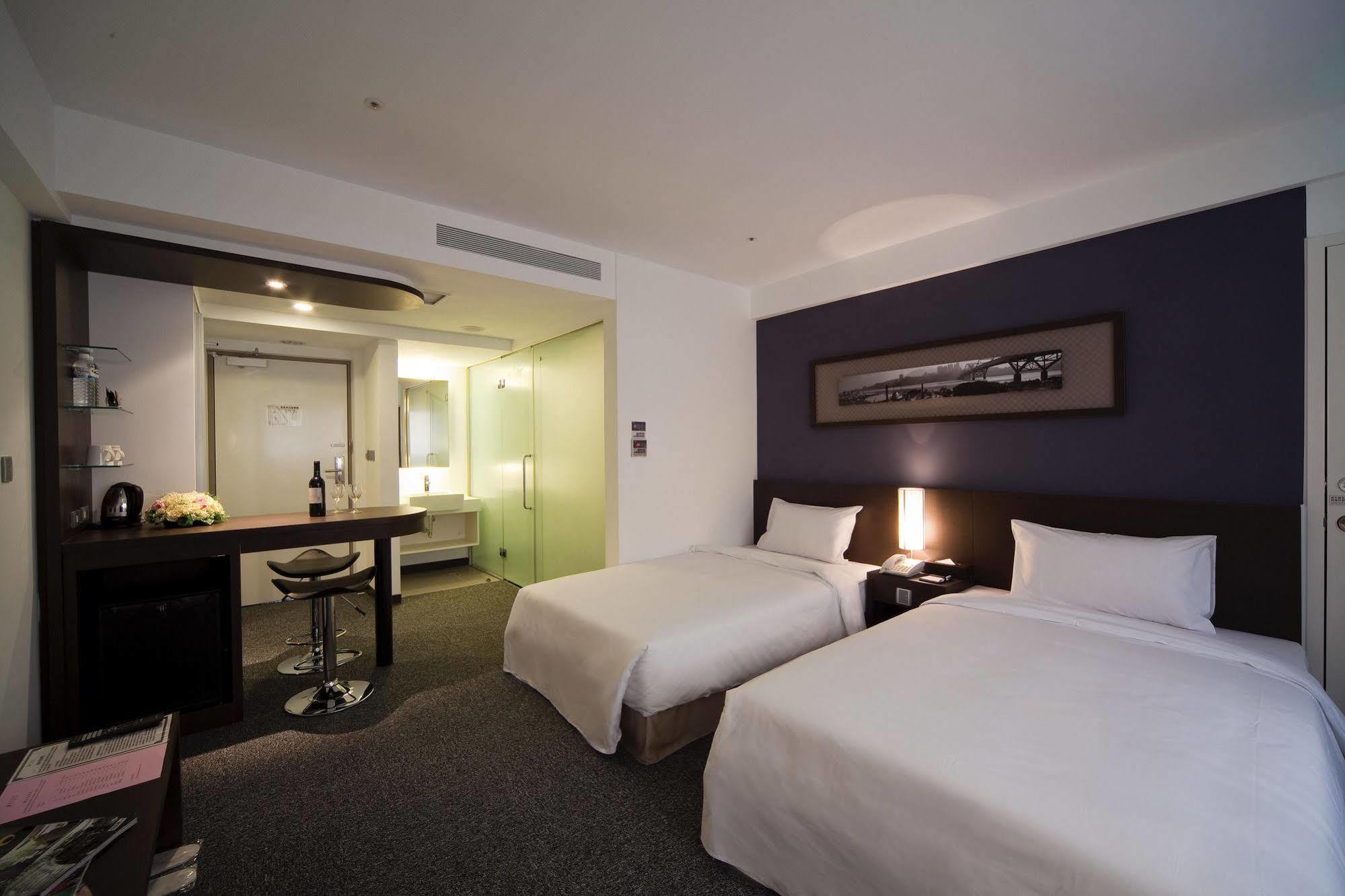Asia Pacific Hotel Тамсуи Экстерьер фото